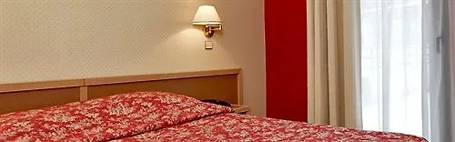 Hotell Amelie 3*